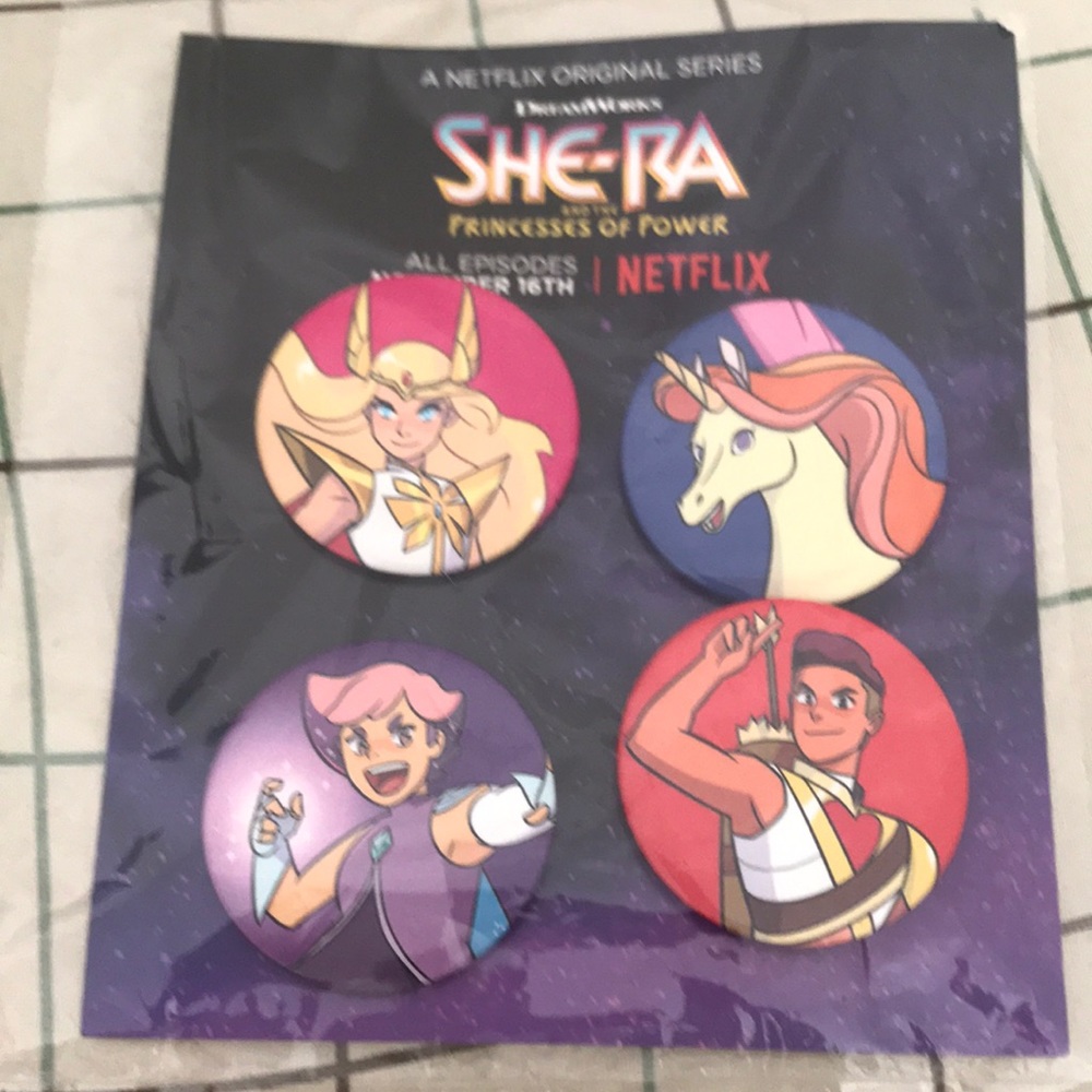 Shhe-ra (dreamworks) buttons